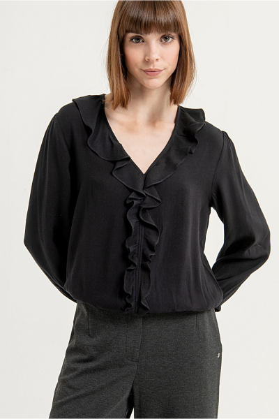 blusa negra